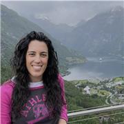 Profesora de Enfermería apto para todos los niveles y edades.